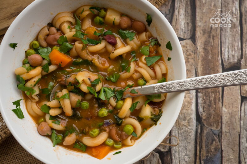 Lajdácká Minestrone Jamie Oliver