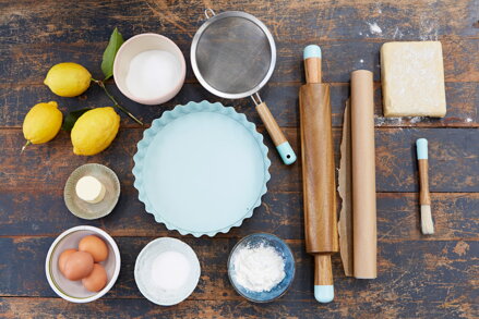 Jamie Oliver metla, akátové dřevo