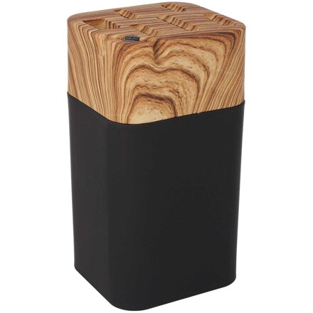 SADA KUCHYŇSKÝCH NOŽŮ VE STOJANKU S BROUSKEM